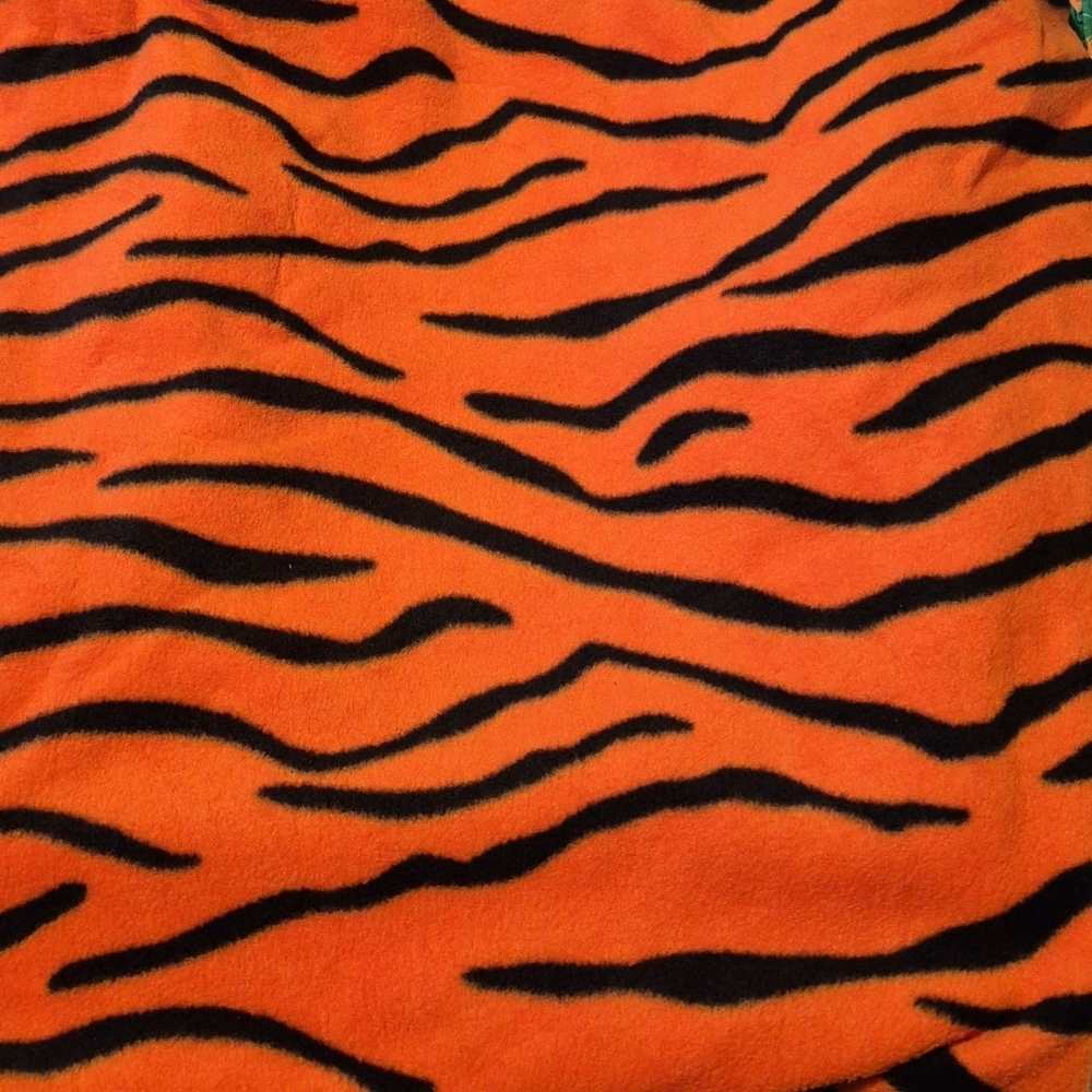 Fleece fitted Crib or toddler bed sheet, New Orange and black animal print